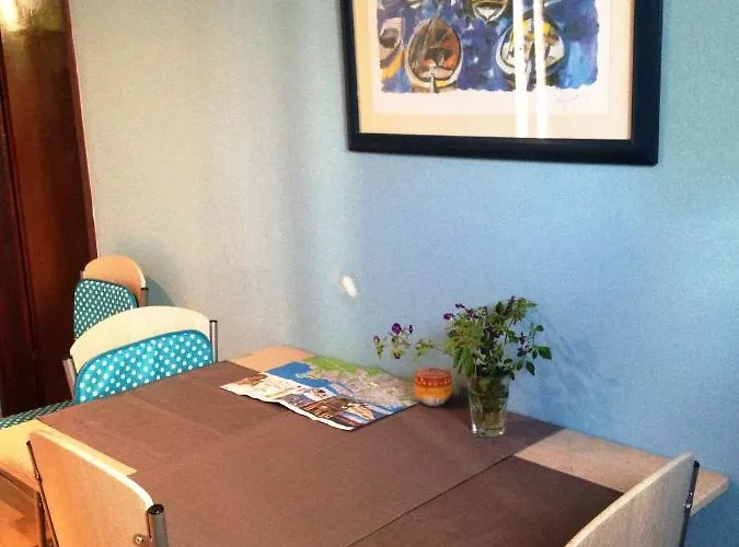 In Villa, Big Garden, Private Pool, Close To And Town Apartment Zadar